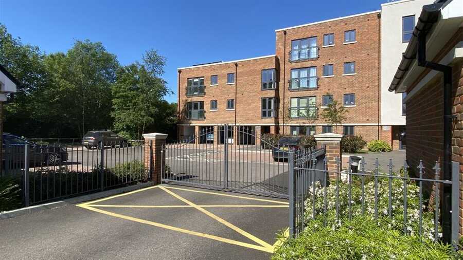 Property photo 4