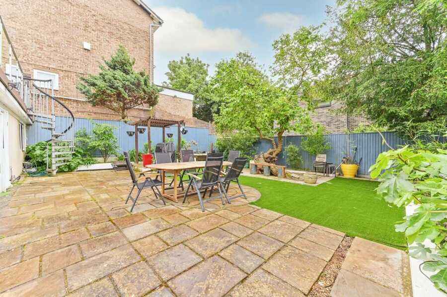 Property photo 5