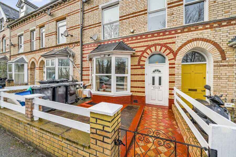 Property photo 1