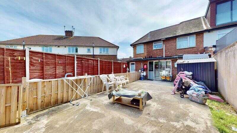 Property photo 6